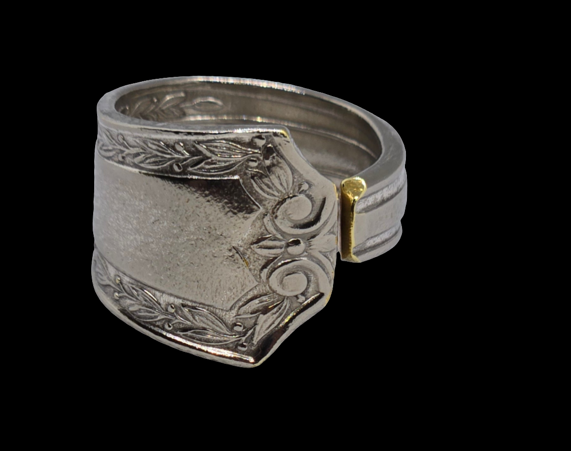 Wizard of Oz ring size 8