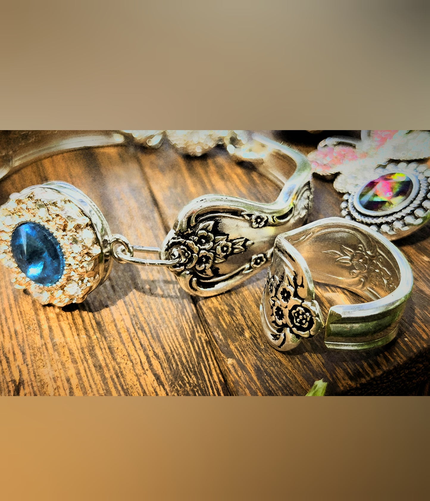 Button Snap Bracelet (total four interchangeable charms)