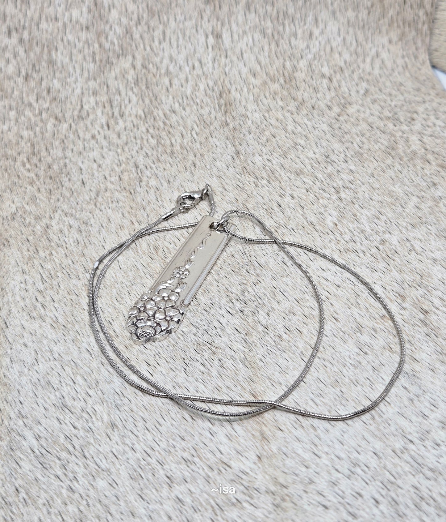 Moss Necklace