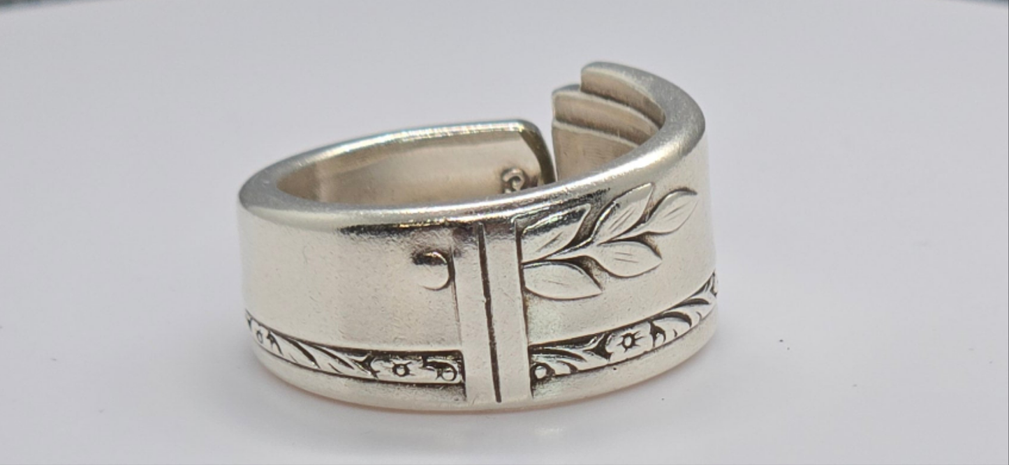 Wheat Leaf Ring size 6.5