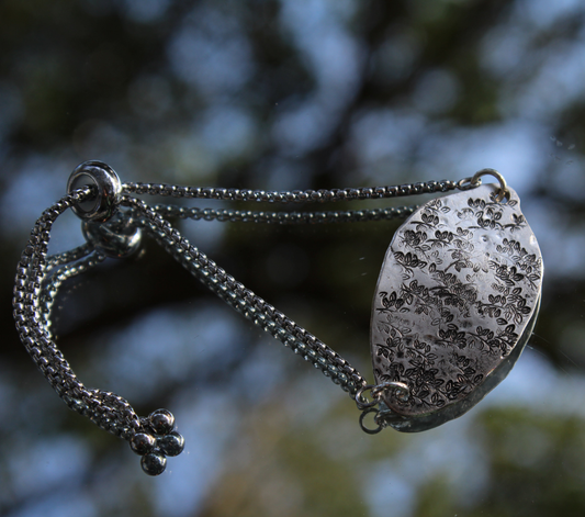 Small Leaf Drawstring Bracelets