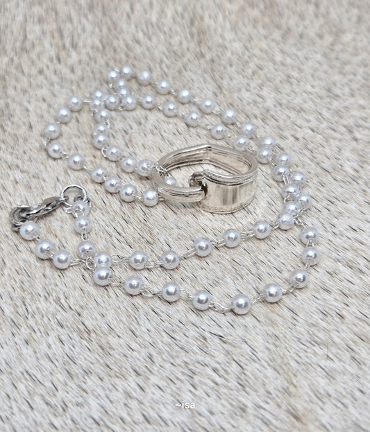 Classic Pearl Necklace