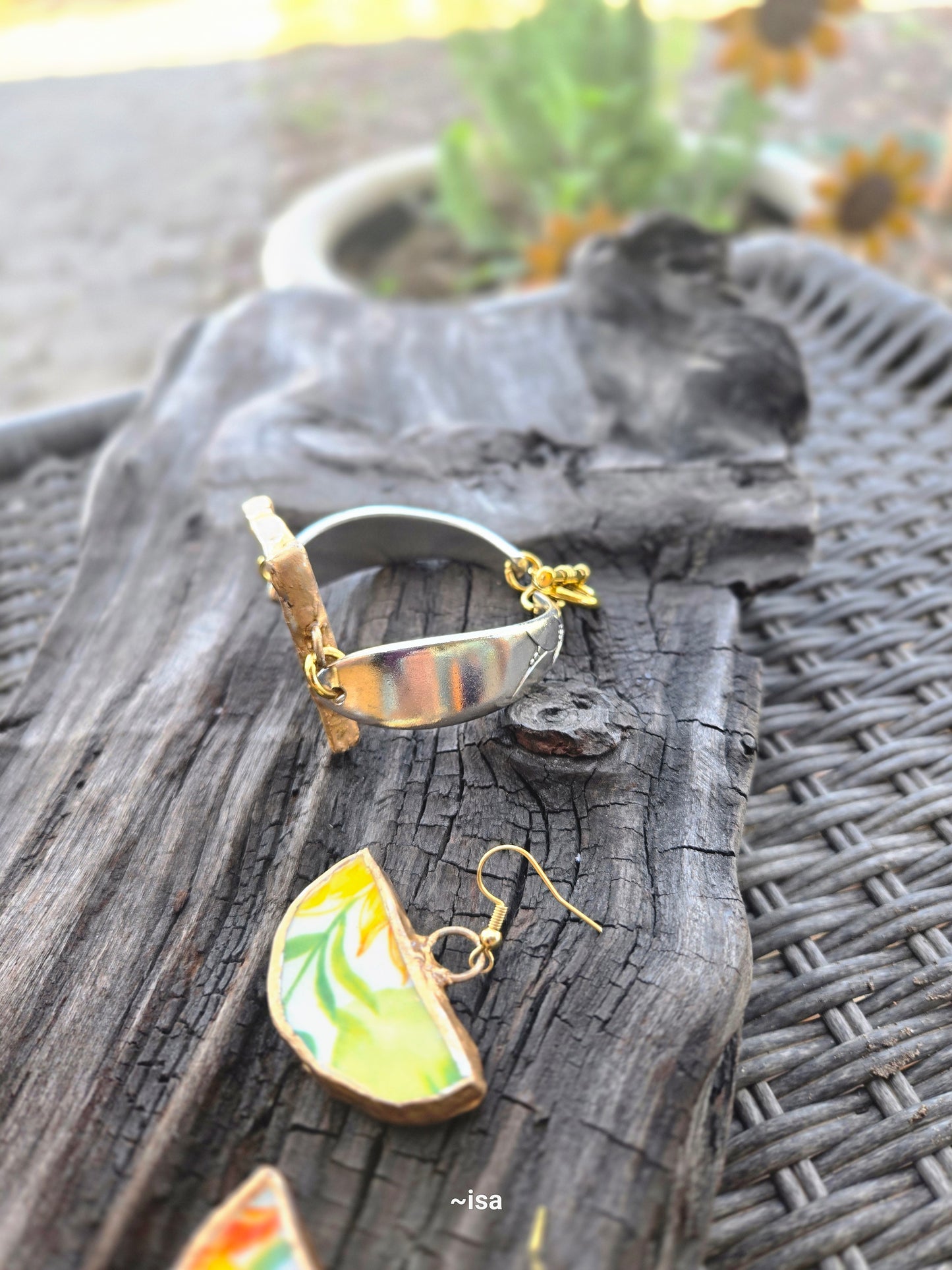 Sunflower bracelet