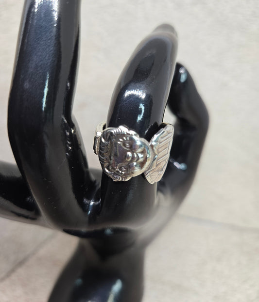 Size 7.5 Dennis the Menis